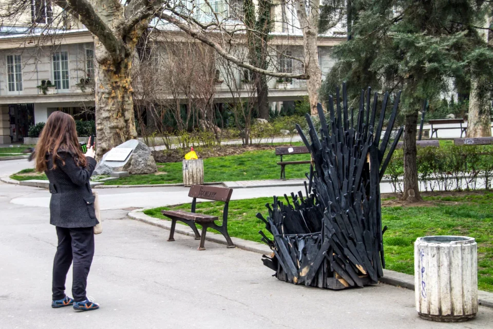 Promotion of the Game of Thrones TV series in Sofia's Crystal Garden