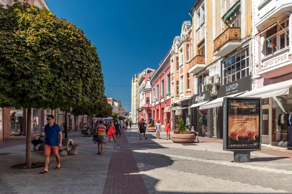 Knyaz Alexandar I is the main pedestrian street of the city with lots of shops and cafés